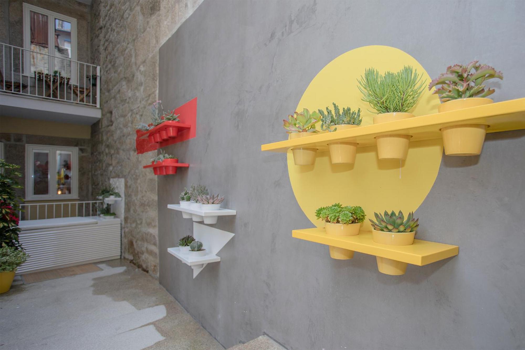Liiiving In - Clerigos Terrace *